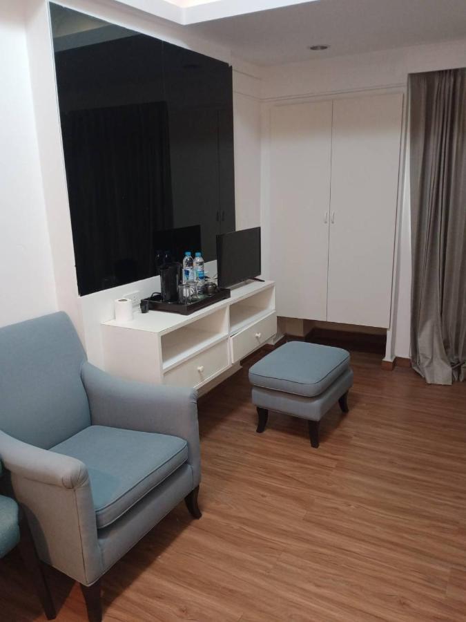 Royal Garden Home Hotel Bangkok Zewnętrze zdjęcie