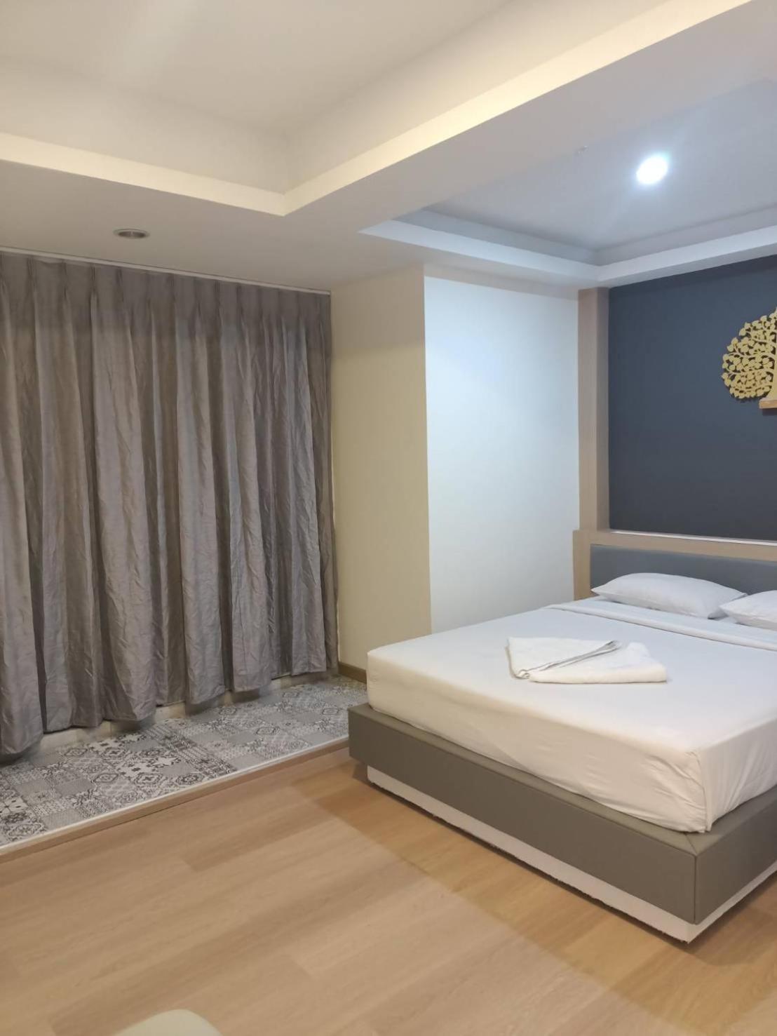 Royal Garden Home Hotel Bangkok Zewnętrze zdjęcie