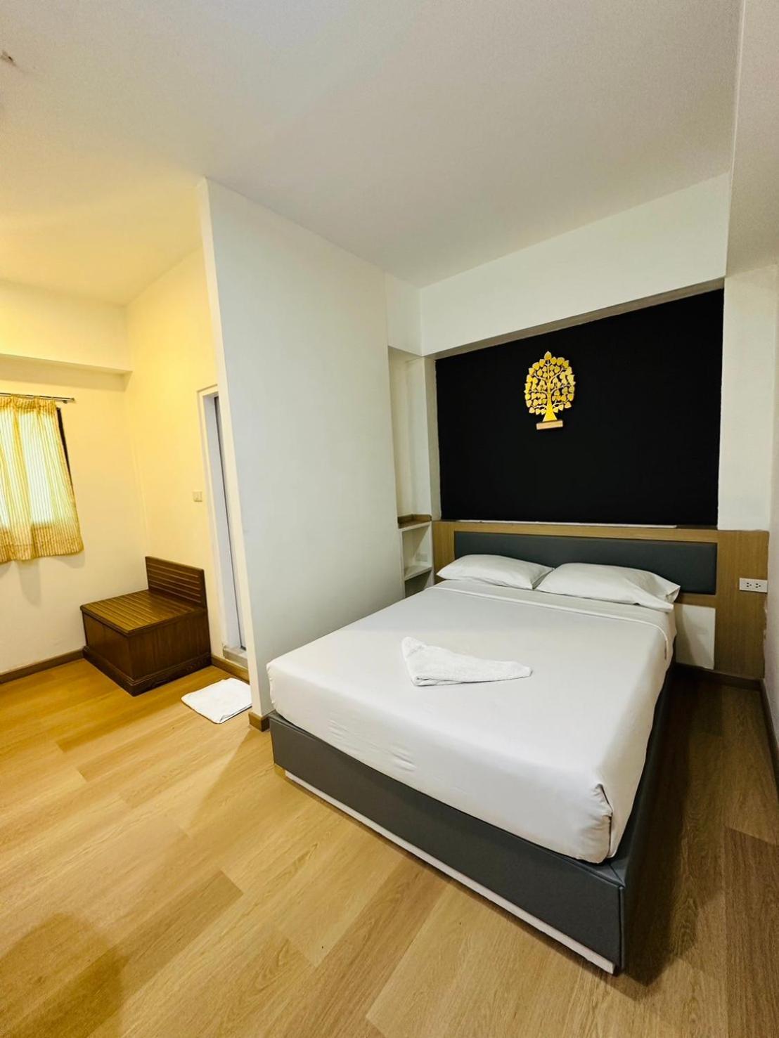 Royal Garden Home Hotel Bangkok Zewnętrze zdjęcie