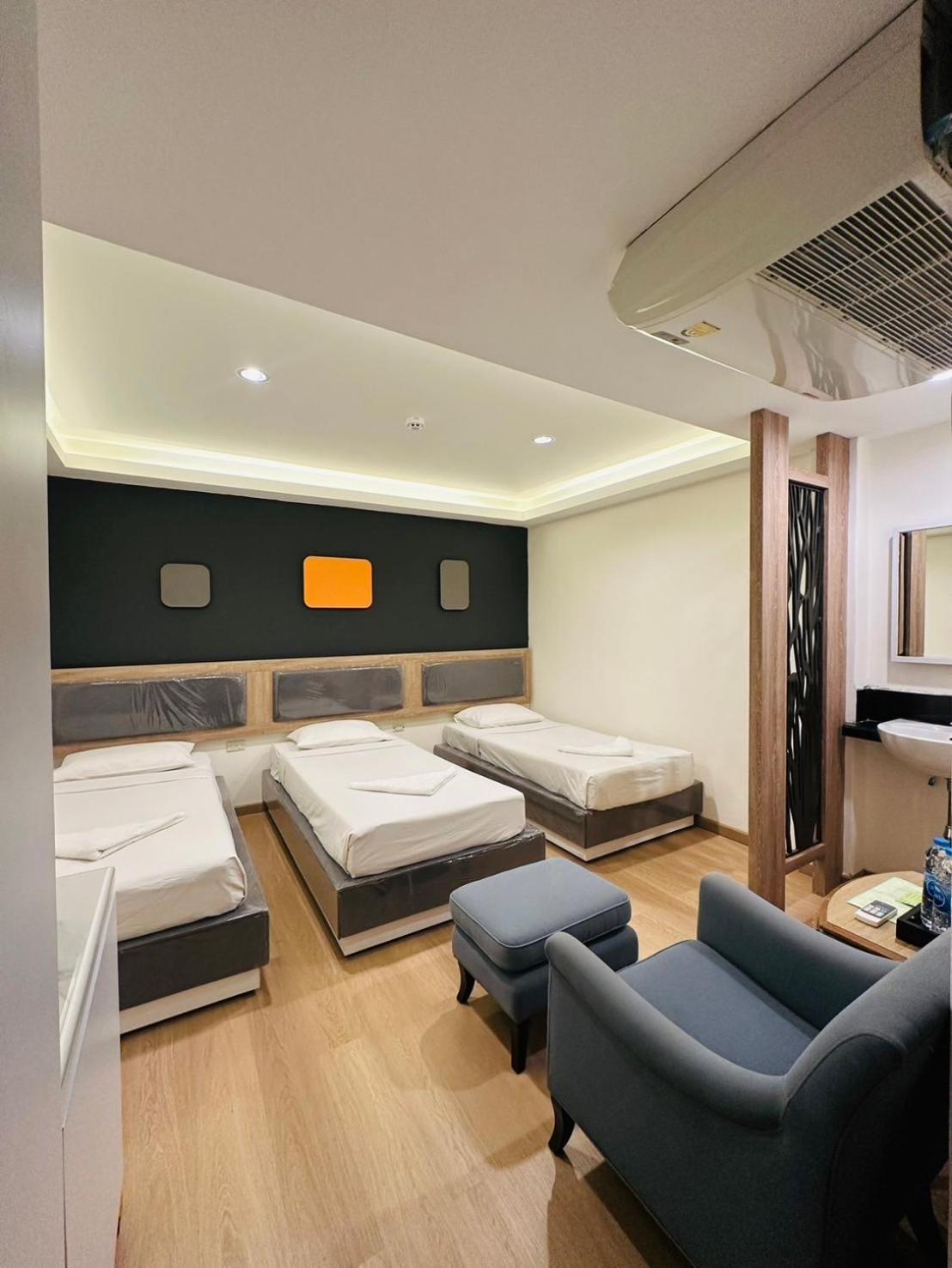 Royal Garden Home Hotel Bangkok Zewnętrze zdjęcie